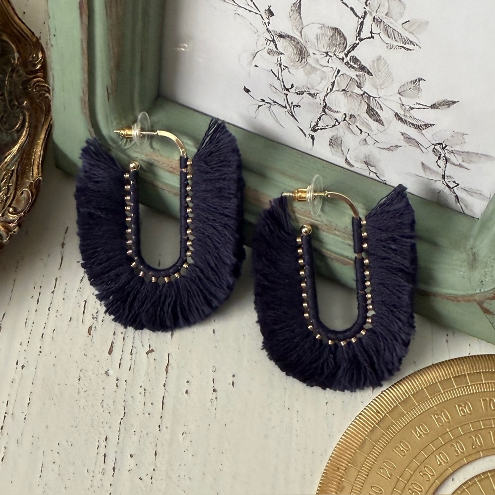 Panacea Boho Fringe Statement Earrings 🧨 - Picture 2 of 4